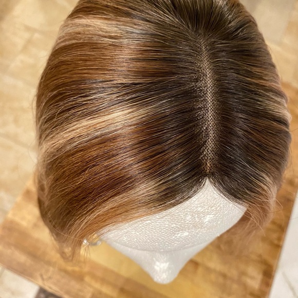 100% Remy Human Hair Uniwigs brand Hair Topper Brown with highlights NEW !!!! - Picture 7 of 11